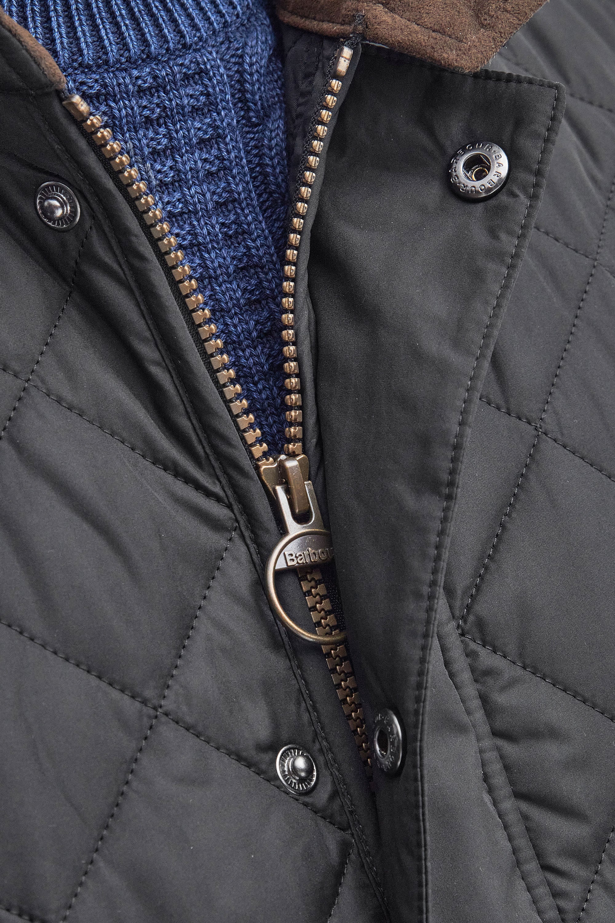 Barbour Lowerdale Quilted Gilet Black - Image 4