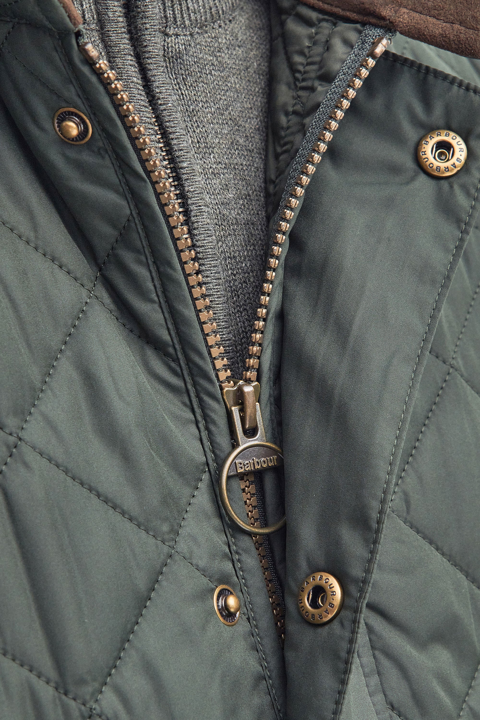 Barbour Lowerdale Quilted Gilet Sage - Image 4