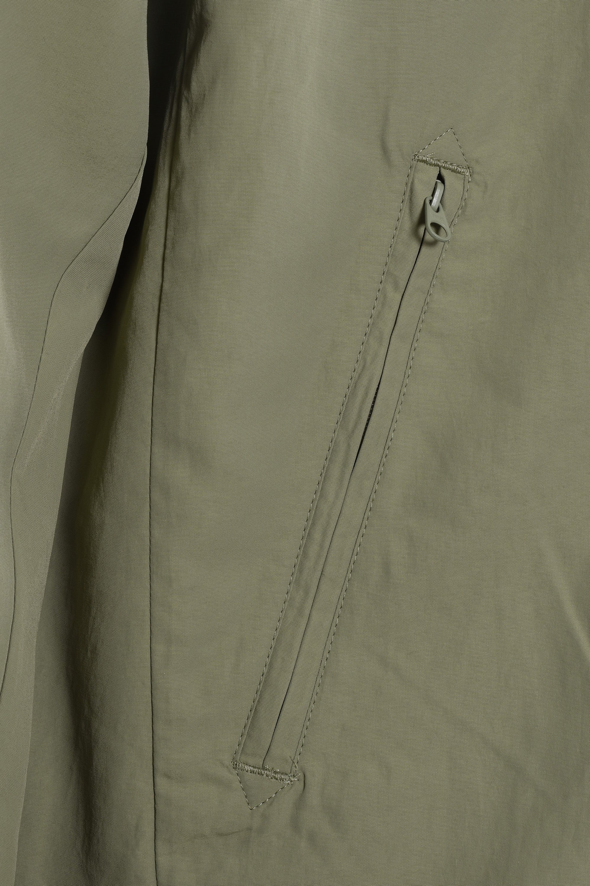 Fred Perry Taslan Hooded Shell Jacket Olive Mint - Image 7