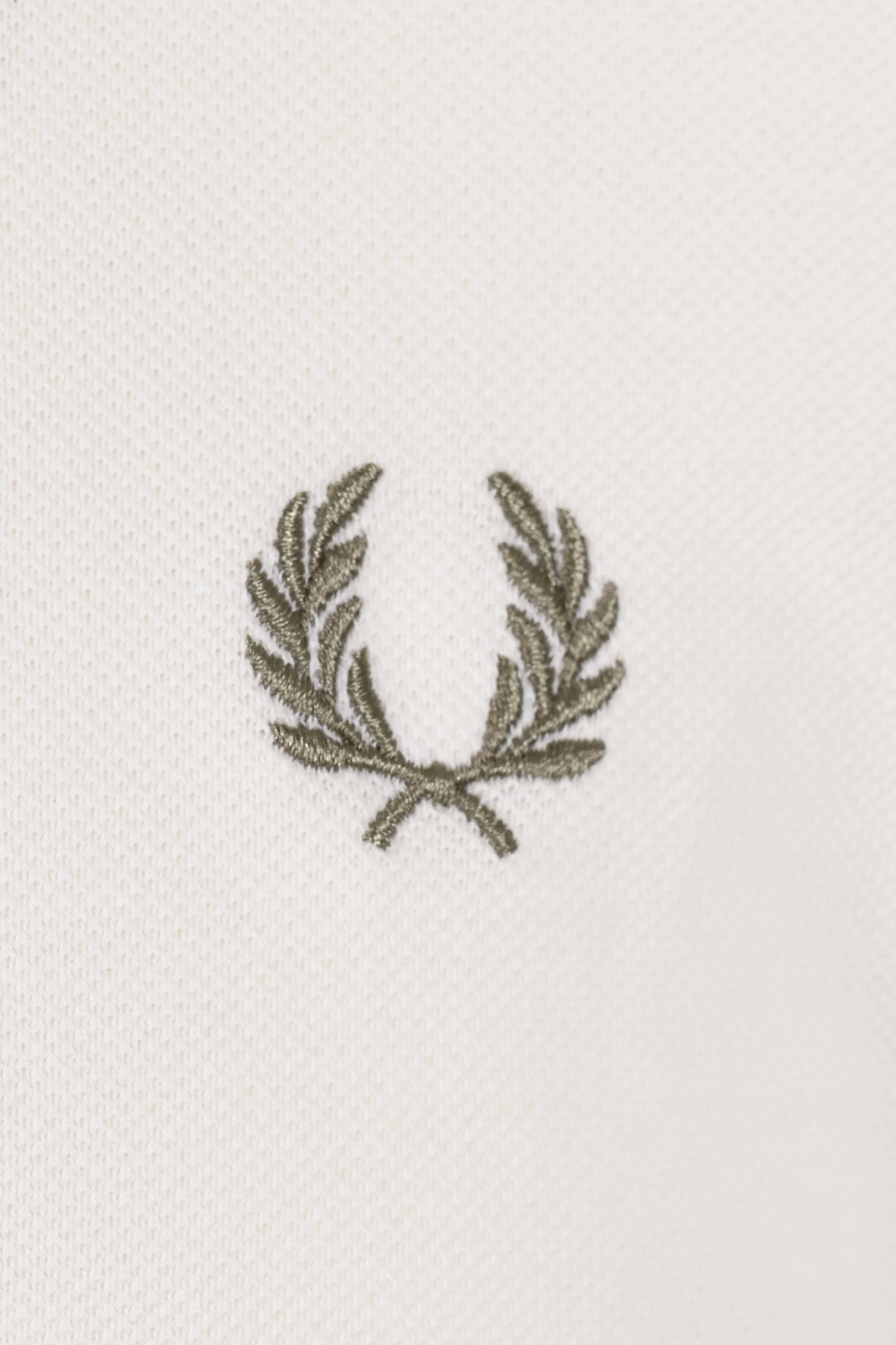 Fred Perry Twin Tipped Polo Light Ecru/Olive - Image 4