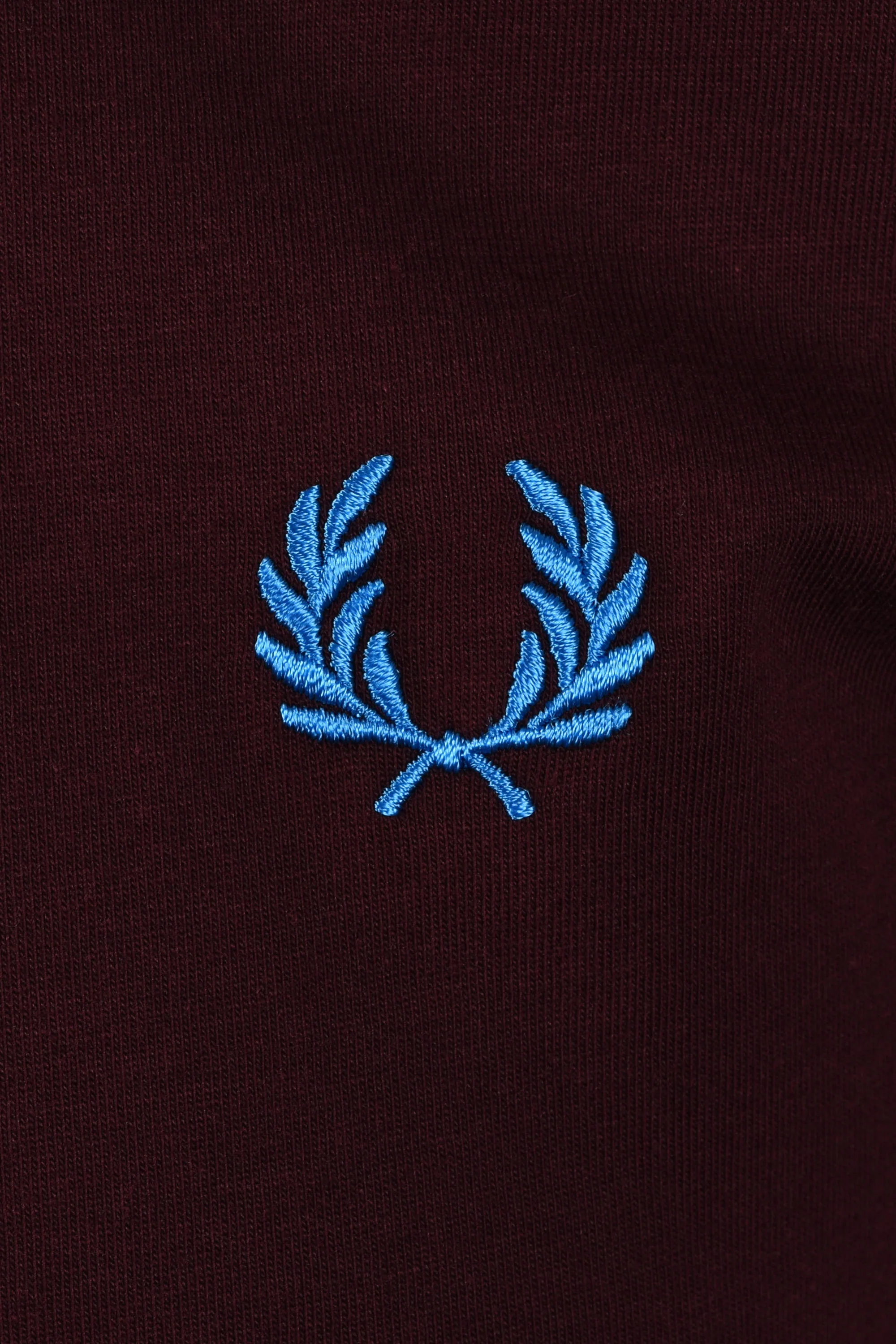 Fred Perry Twin Tipped T-Shirt Oxblood/Ecru/Court Blue - Image 3