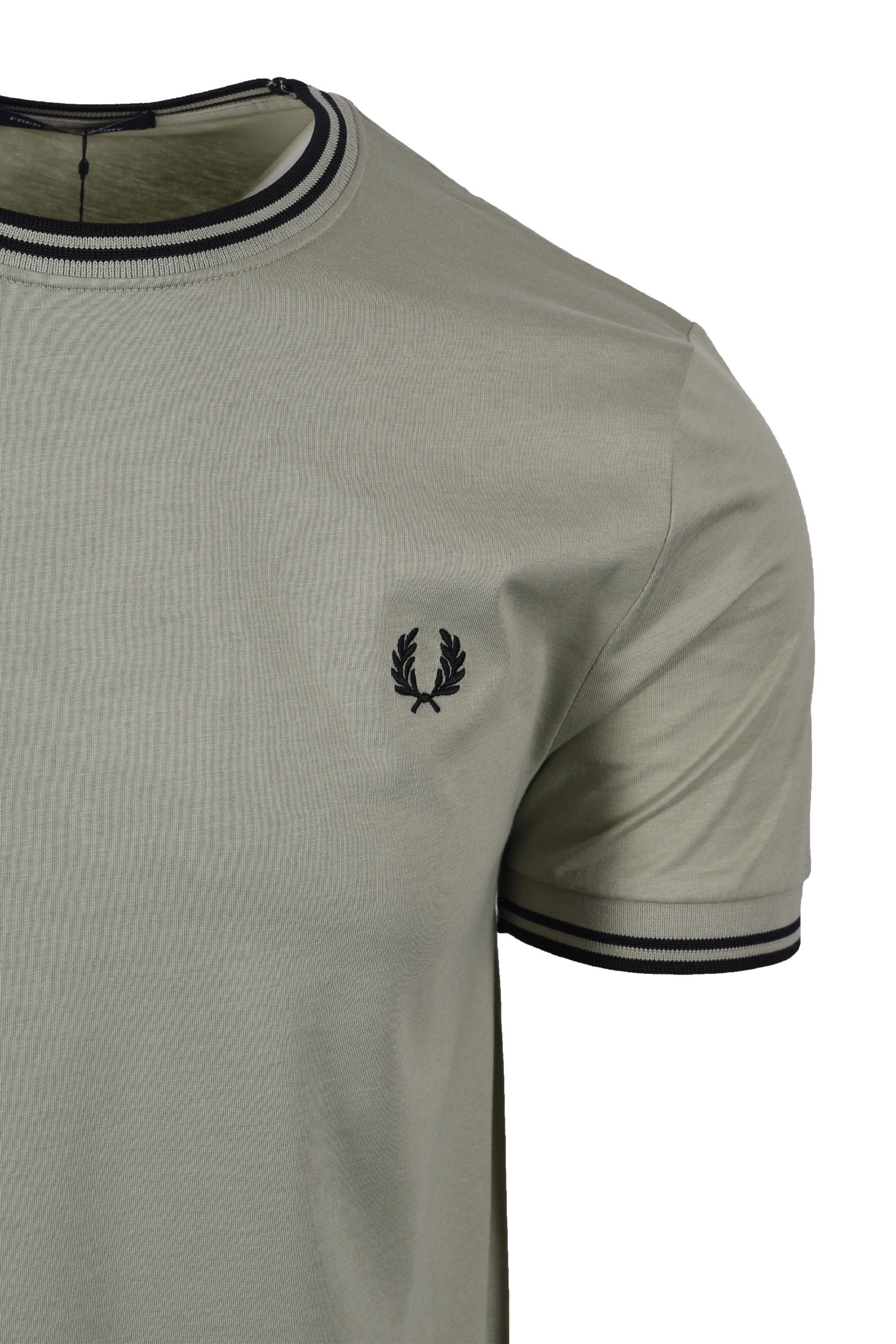 FRED PERRY TWIN TIPPED T-SHIRT SEAGRASS/BLACK - Image 2