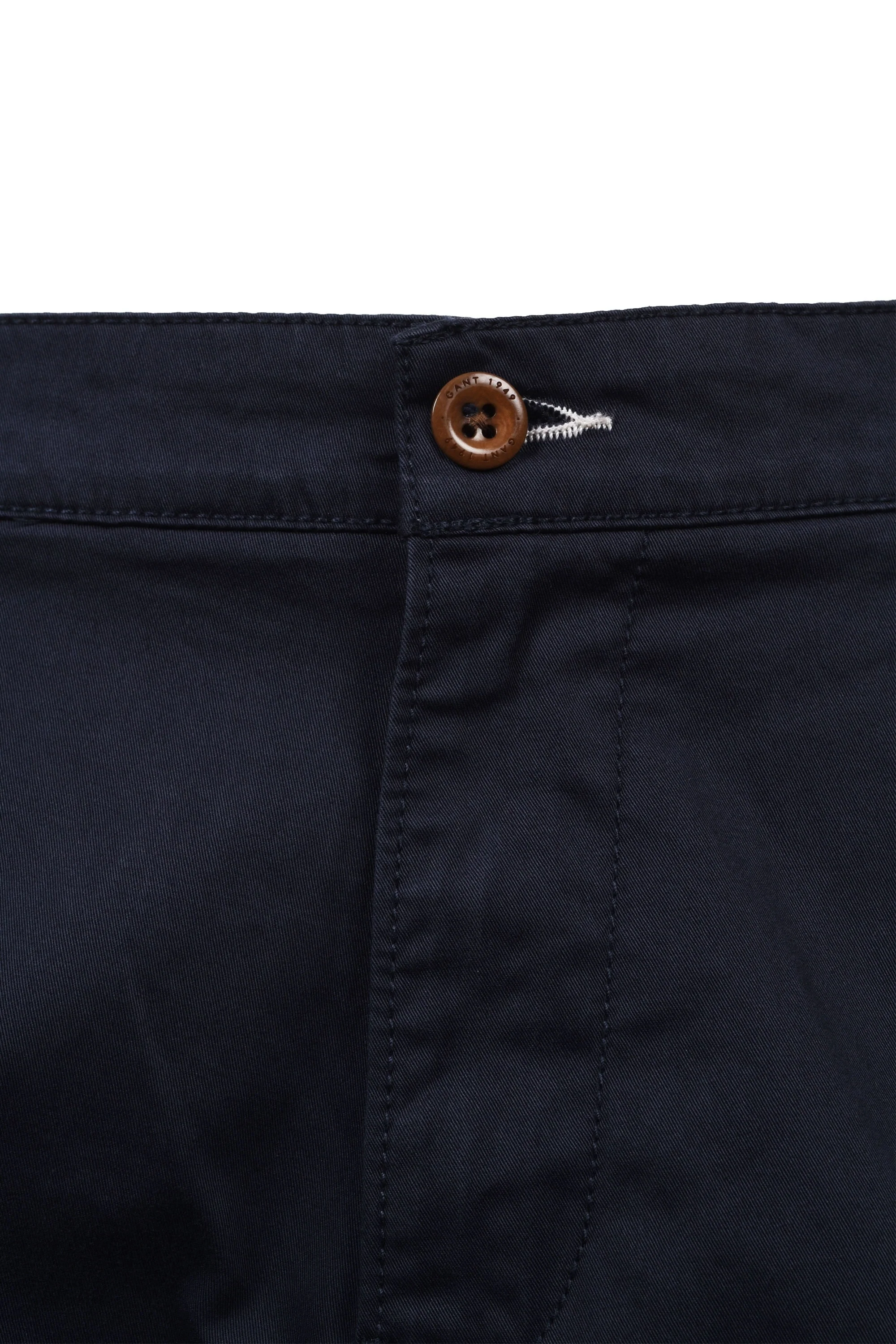 Gant D1 Relaxed Twill Cargo Shorts Marine - Image 3