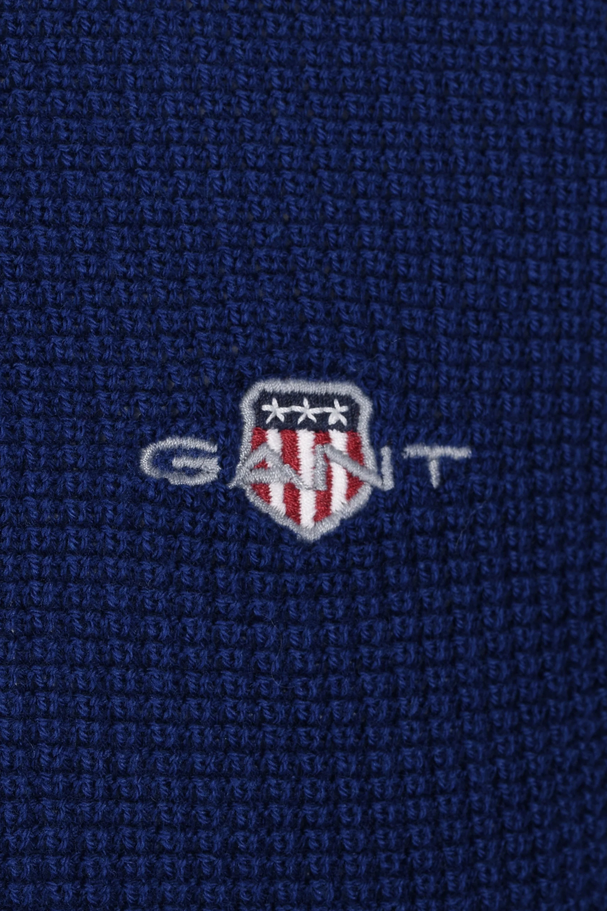 GANT MICRO TEXTURED HALF ZIP KNITWEAR RICH NAVY - Image 3