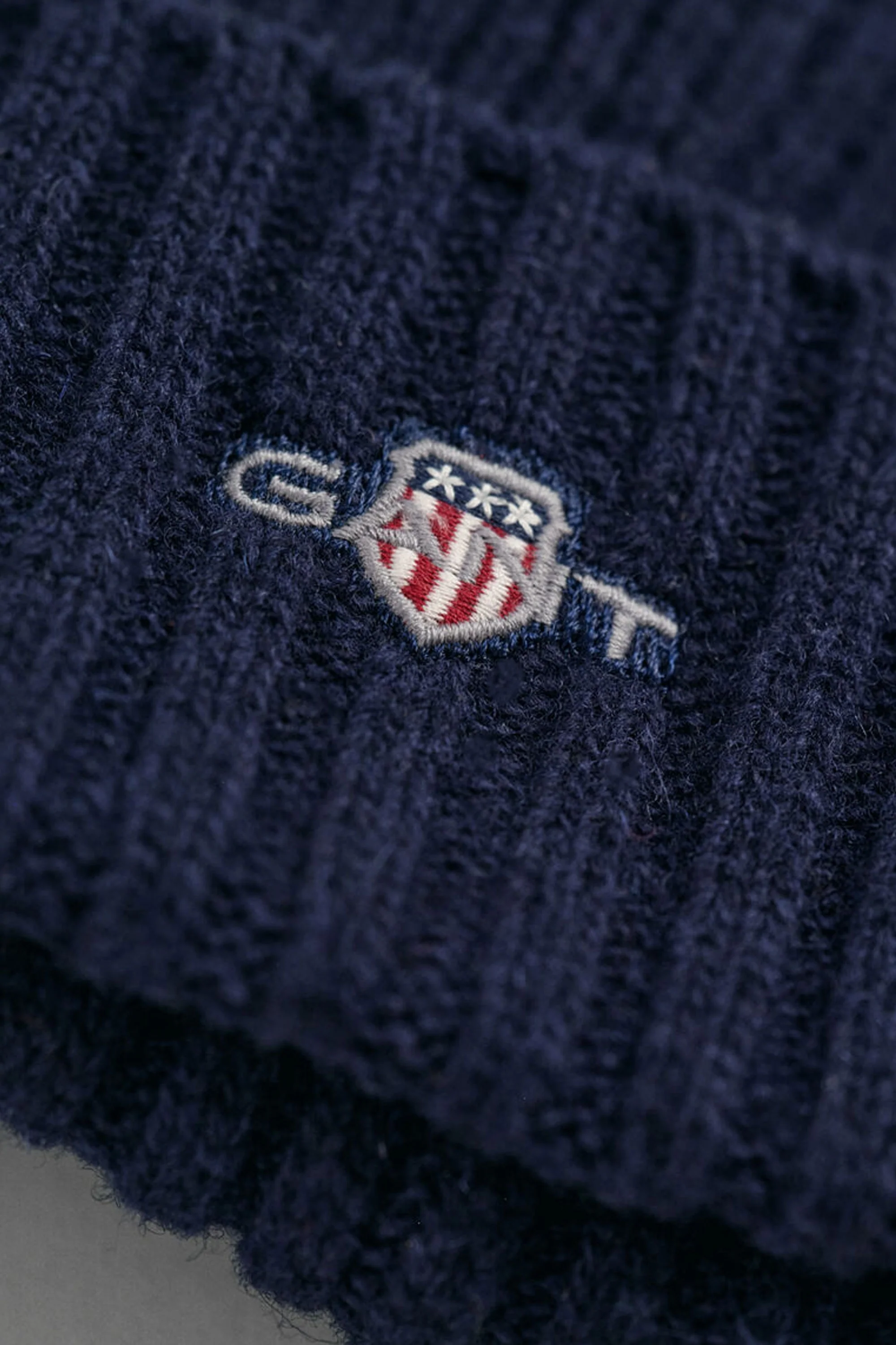 Gant Unisex Shield Wool Beanie Marine - Image 2