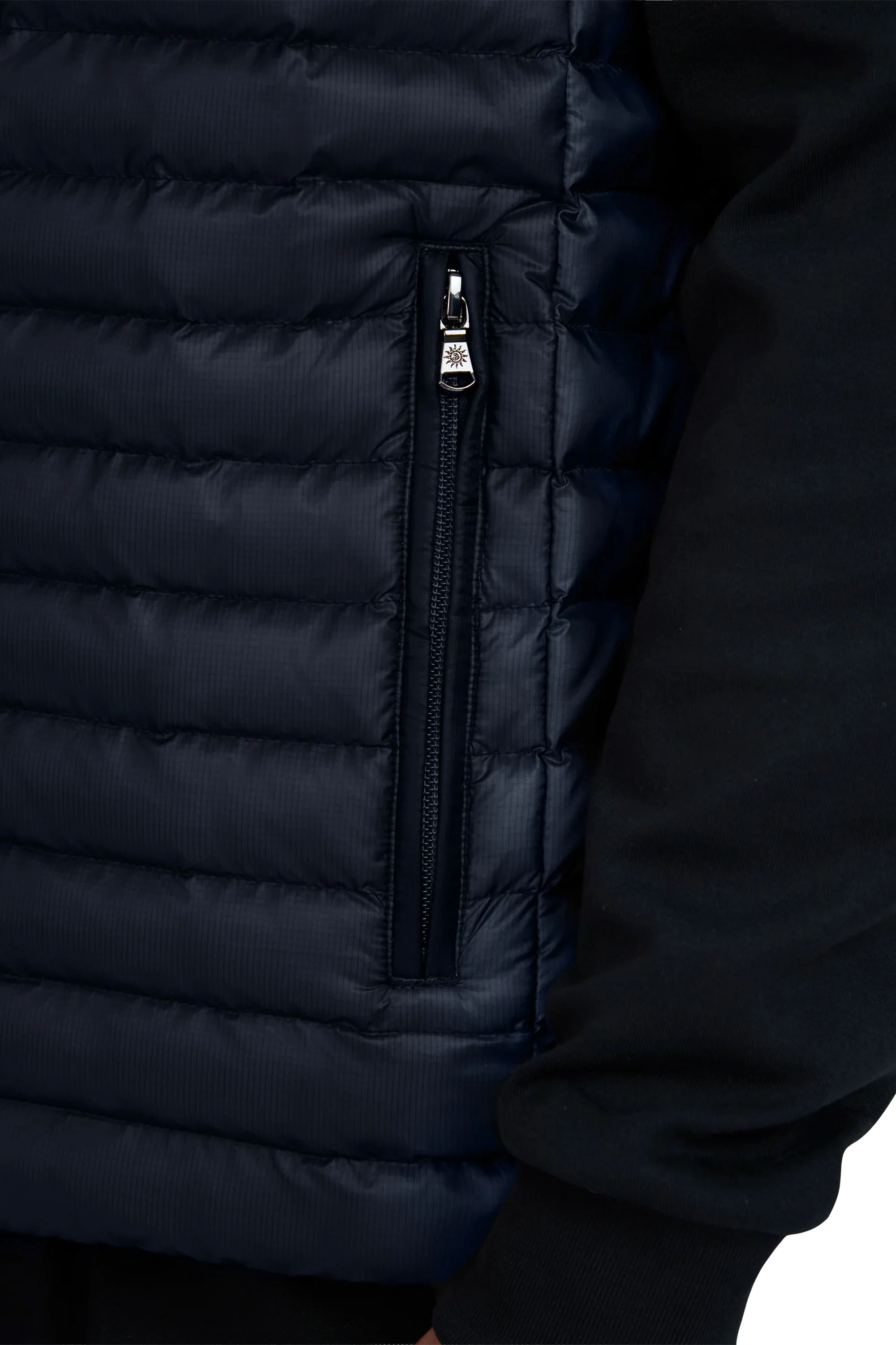 SANDBANKS RIPSTOP MICRO PUFFER GILET NAVY - Image 4